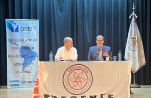 Conversatorio: «Una mirada de la realidad»