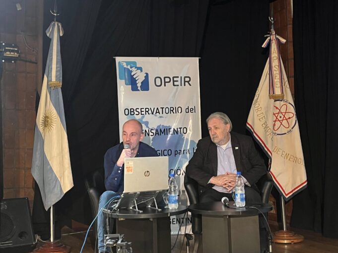 Diplomatura 2025 – 10° Clase «Diagnóstico y síntomas del final del modelo de Milei»