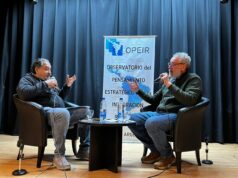 Diplomatura 2025 – 24° Clase «Comunicar bajo fuego hegemónico»