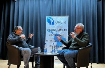 Diplomatura 2025 – 24° Clase «Comunicar bajo fuego hegemónico»