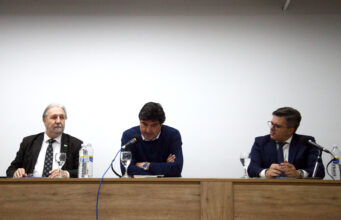 A sala colmada, se realizó la jornada Justicia, Democracia e Institucionalidad en la Argentina